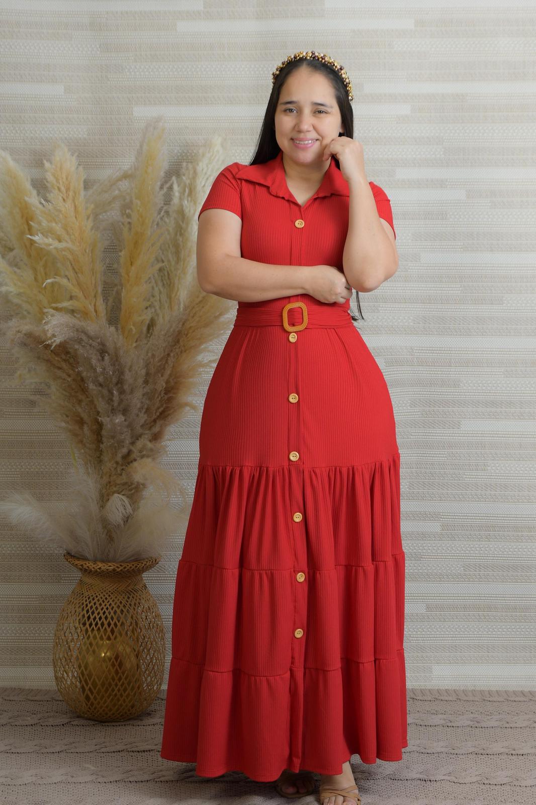 Vestido Largo con Cinturón Cuadrado